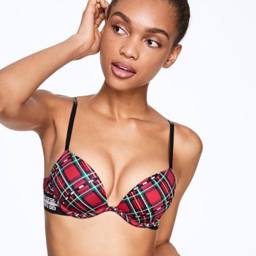 Victoria’s Secret Pink push up 32A NWT